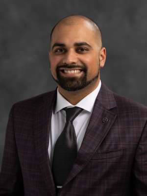 Photo of Dr. Moiz Hassan, DPM