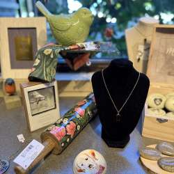 Auxiliary Gift Shop at Midwest Medical Center