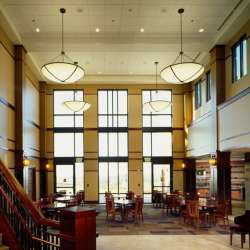 the main lobby of the vista cafe